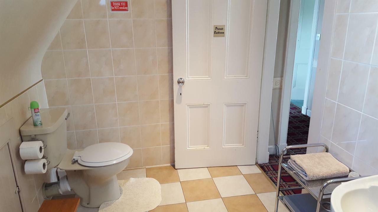 Strathcona Guesthouse Perth Luaran gambar